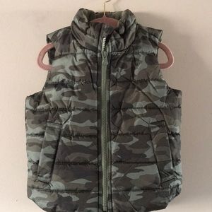 Baby GAP Quilted Camouflage Vest Size 3T